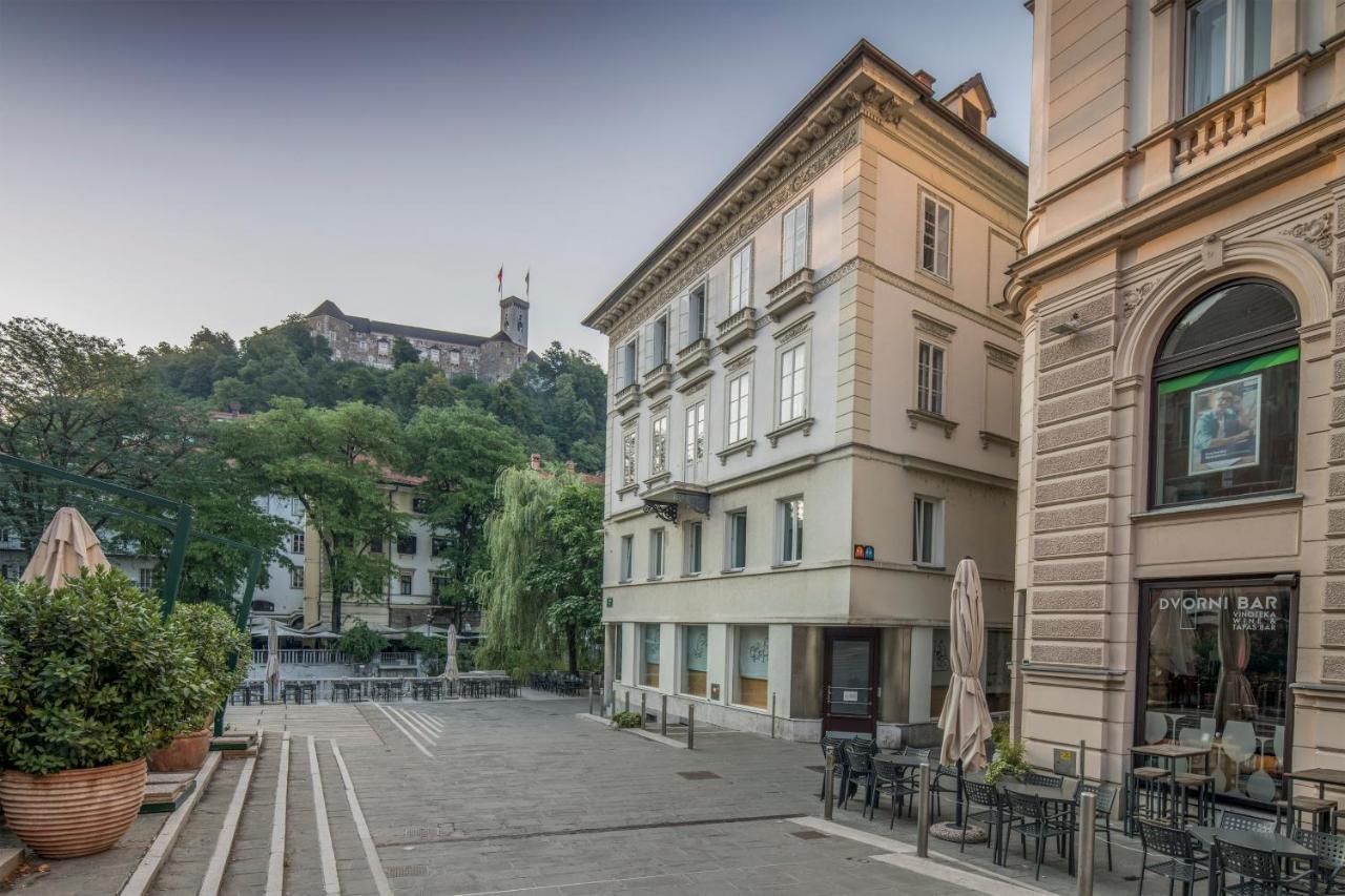 Karinatura Ljubljana Extérieur photo